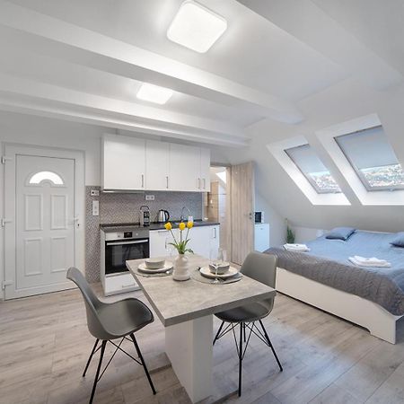 Agoston Apartman 1-2 - Lora,Marci Pécs Eksteriør bilde